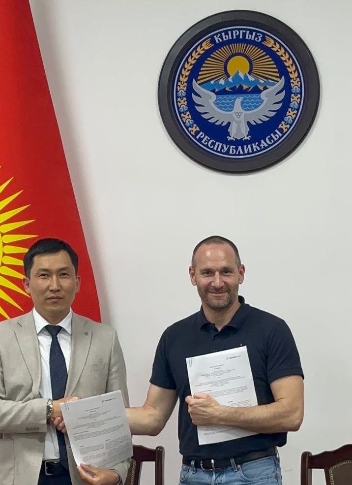 Signing of the licensing agreement in Bishkek